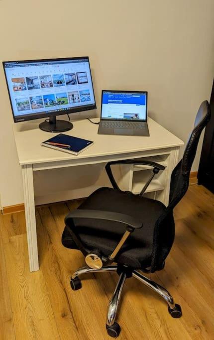 Cosy One Bedroom Flat With Free Parking & Wifi Cluj-Napoca Eksteriør bilde